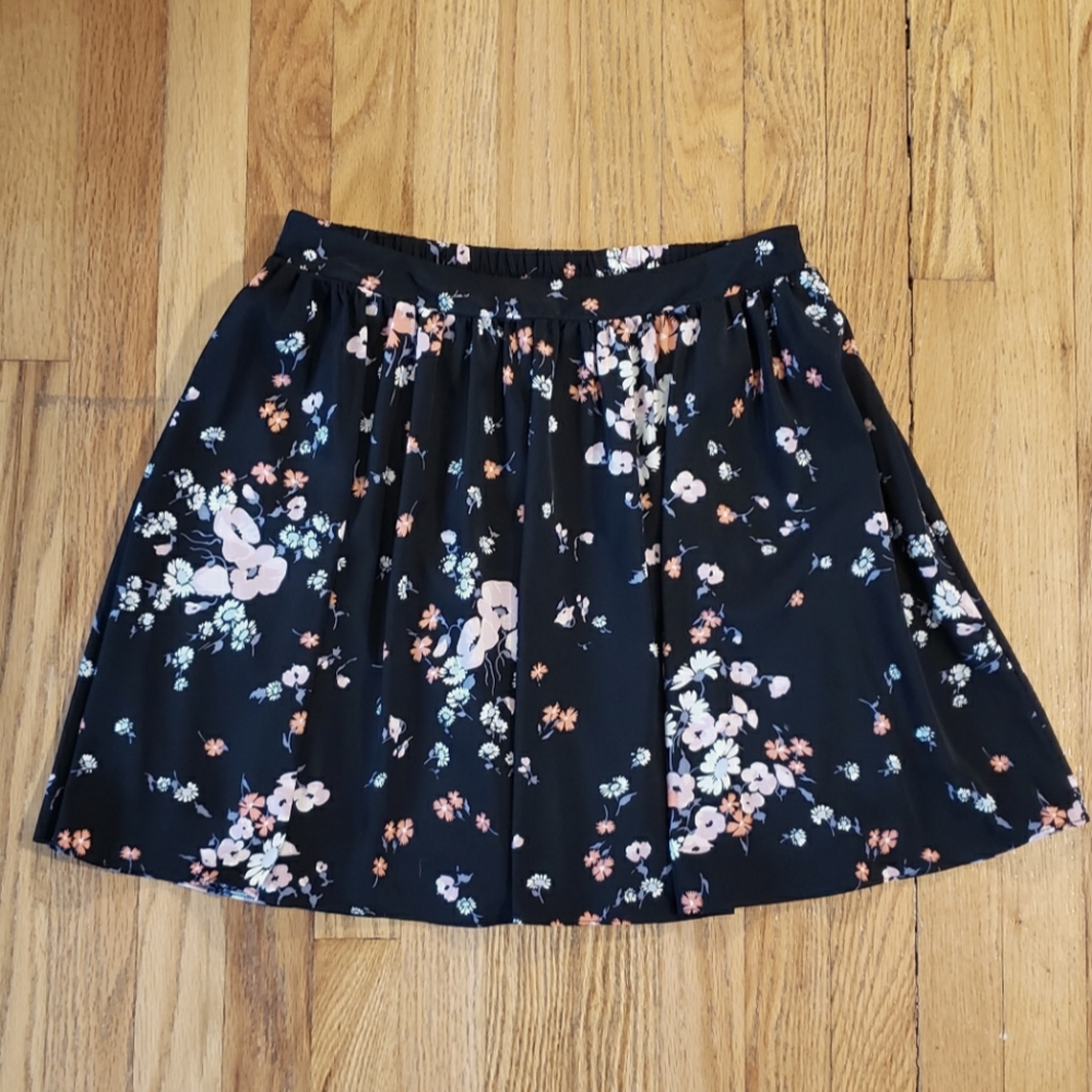 LC Lauren Conrad Black Floral Skirt, Size S